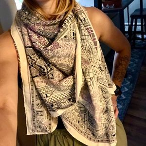 Pazuki vintage 100% silk scarf